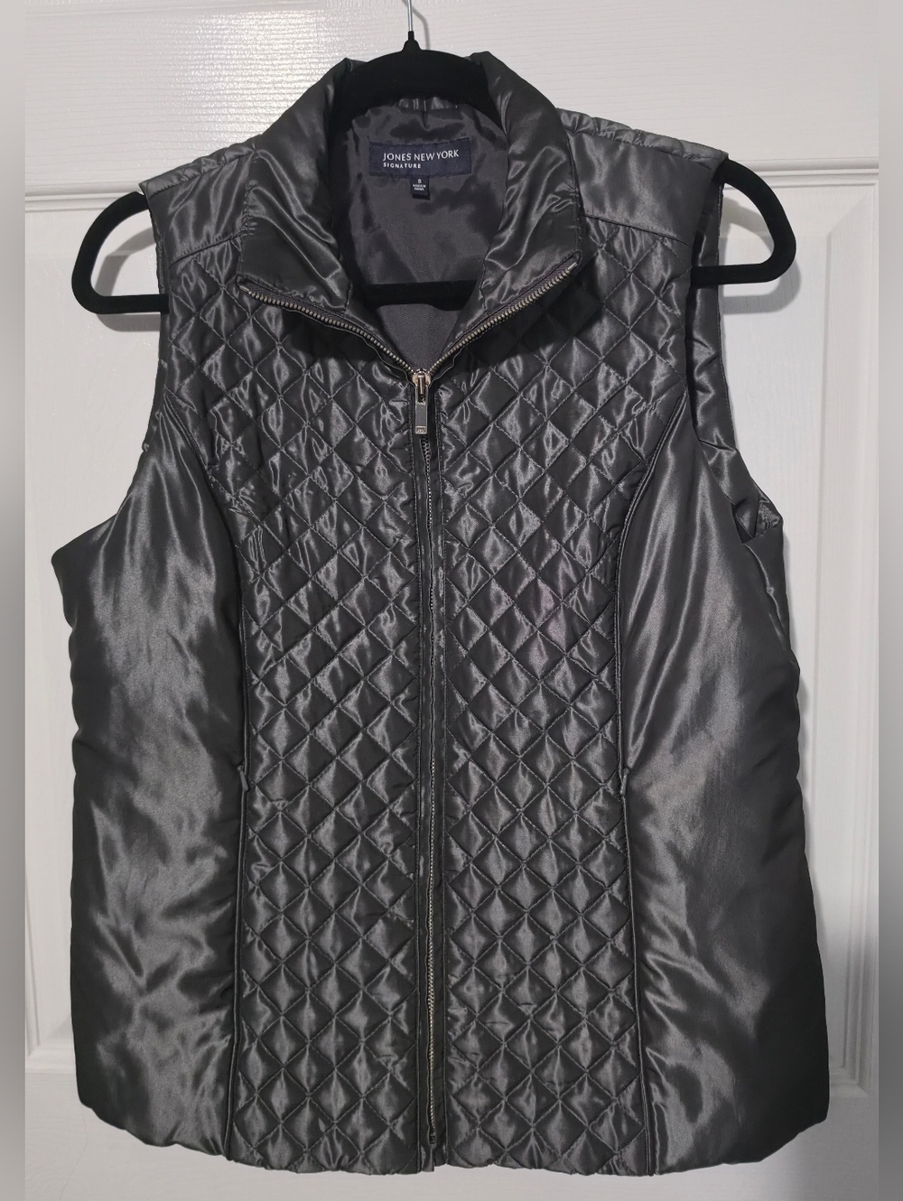 Jones New York Quilted Gray Sleeveless Vest